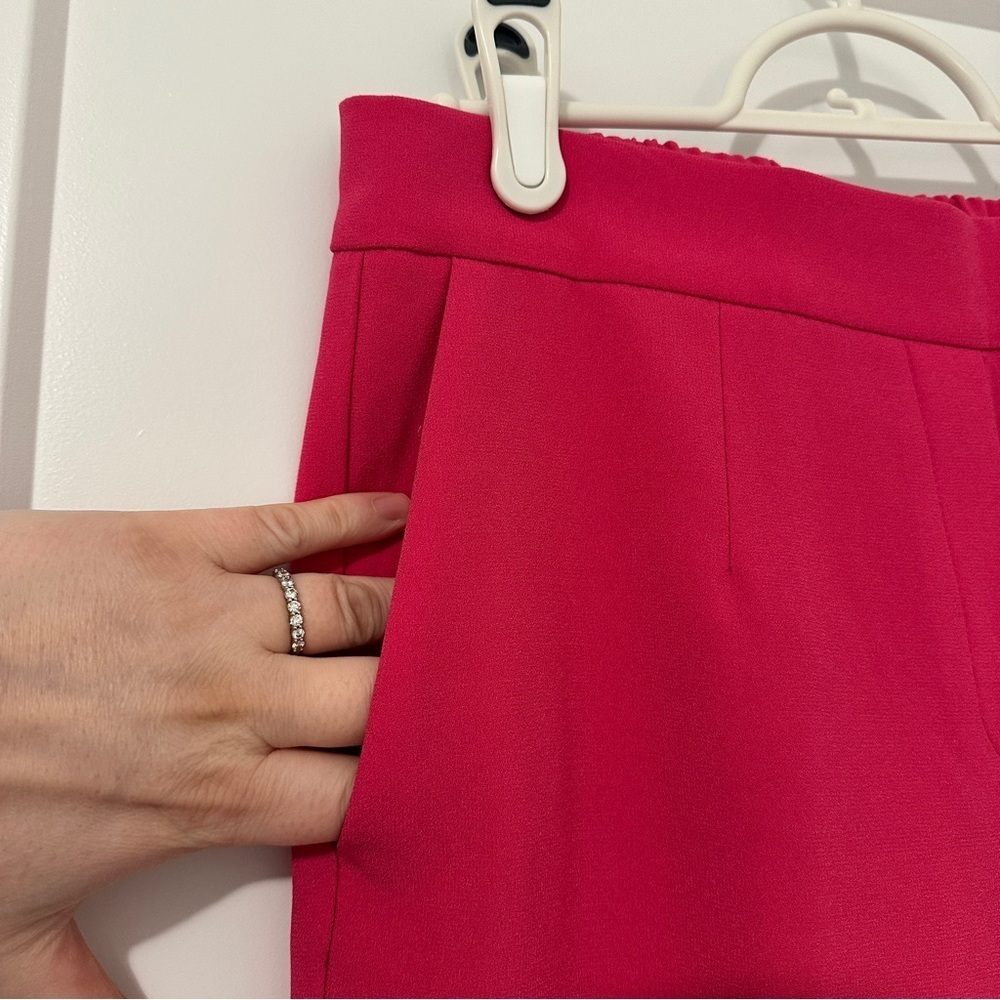 Aritzia Babaton Conan Bright Pink Pleated Trouser Straight Leg Pant Size 8 Women - Picture 4 of 11